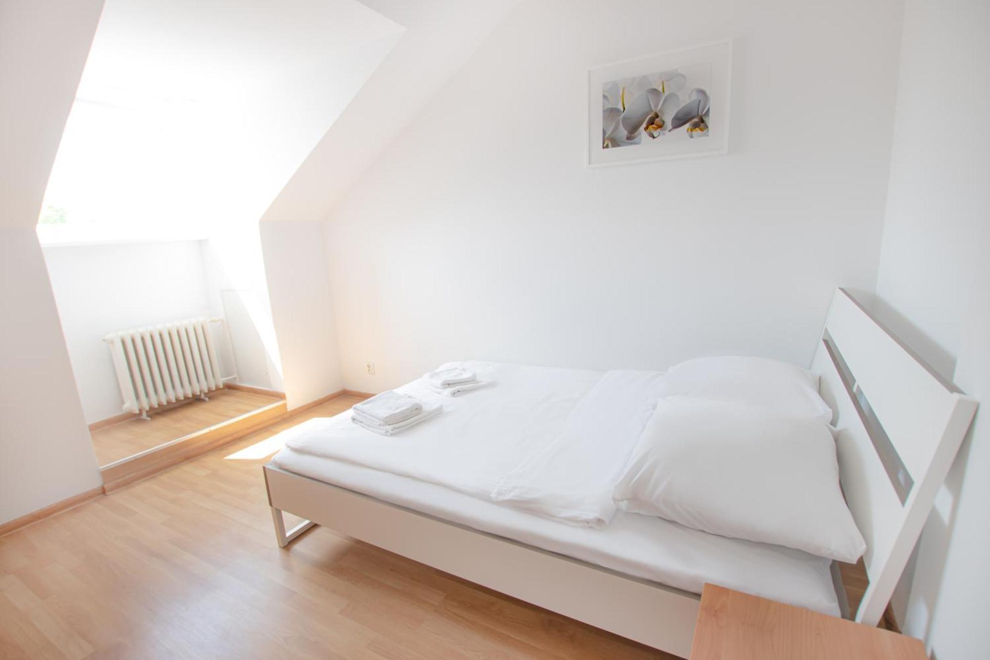 Old Town Podwale Street Apartment. Great Location Варшава Екстериор снимка